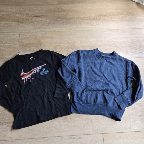 Set of 2 Long Sleeve Little Boy Shirts Small 6 / 7 EUC Navy Black - Picture 1 of 12